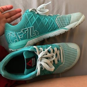 Teal Reebok nanos 4
